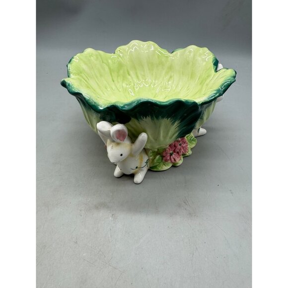 Decorative Green Ceramic Bowl With cabbage patch White Bunny candy dish READ - Picture 3 of 5